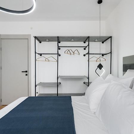 Central Aesthetic Apartment Bucharest Exterior photo